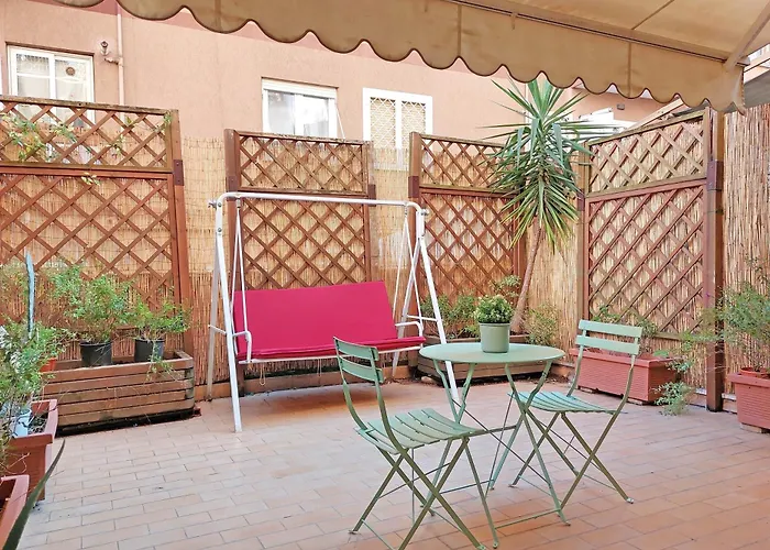 Vatican With Cute Terrace Apartment