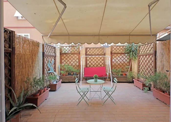 Vatican With Cute Terrace Apartment *